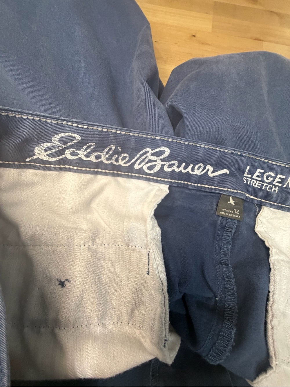 Eddie Bauer Women's Boyfriend Slim Legend Wash Stretch Pants Specially Died - Picture 3 of 15